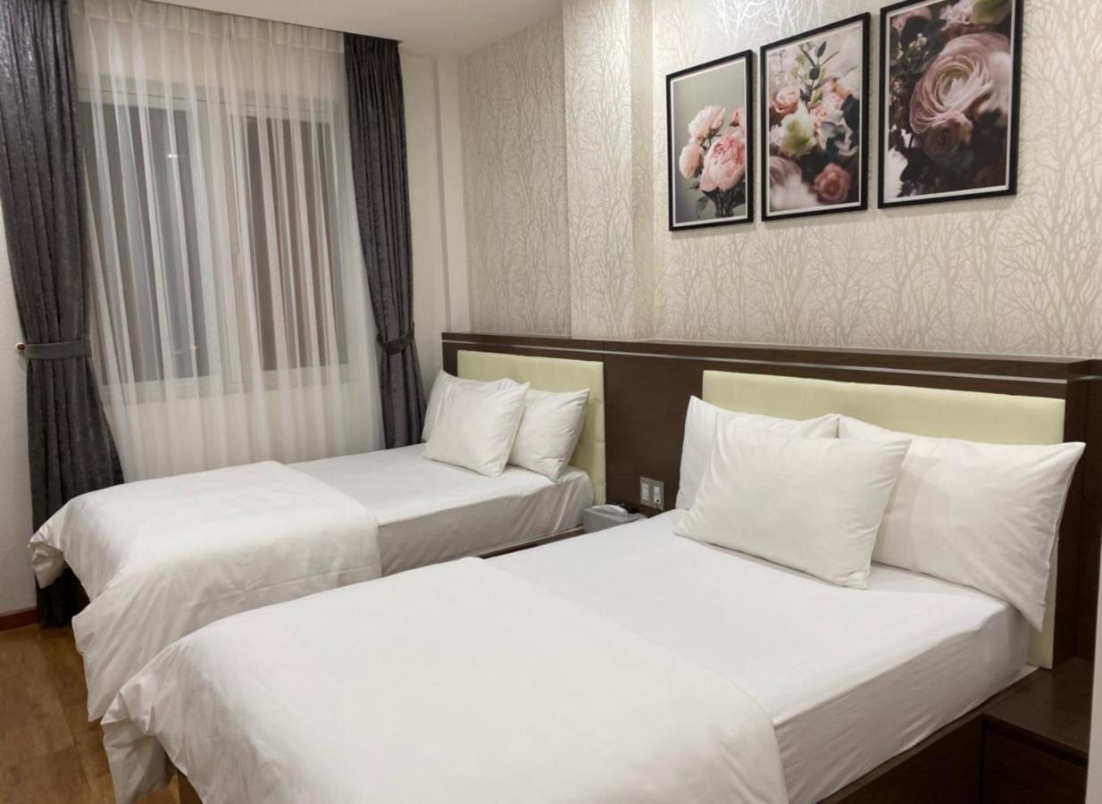 The Moon Hotel 2 Ho Chi Minh City Bagian luar foto